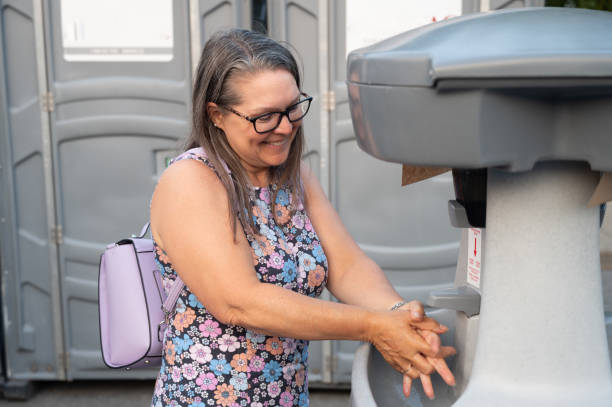Best Handicap porta potty rental  in Council Grove, KS